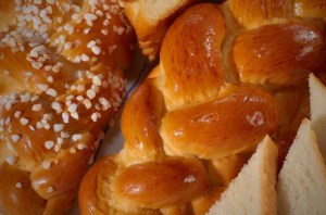 Přípravek pro prodloužení čerstvosti a měkkosti jemného pečiva