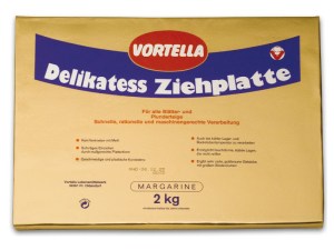 Tažný margarín s 15% obsahem másla, máslová chuť, karton 5x2kg.